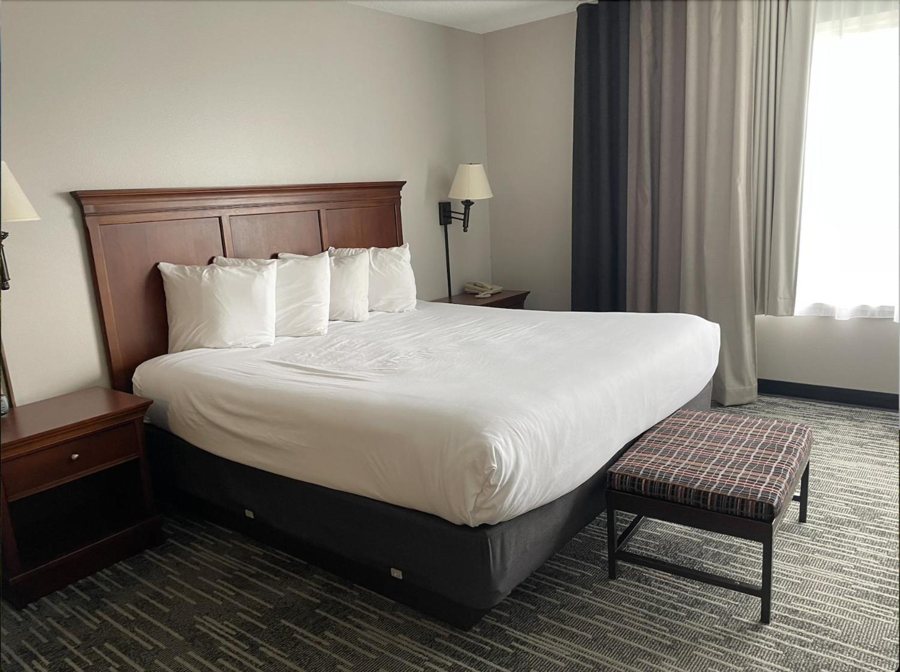 Harmony Inn & Suites ฟอร์ตดอดจ์ ภายนอก รูปภาพ