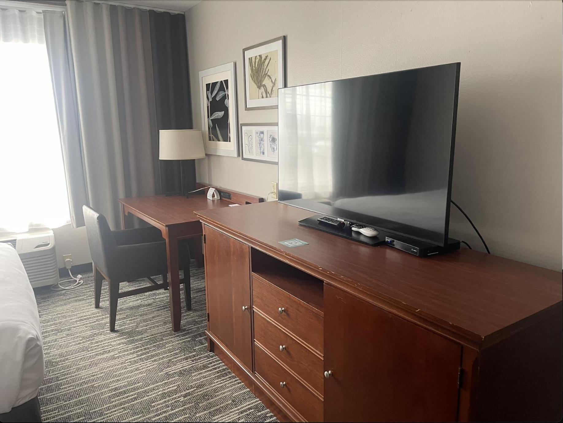 Harmony Inn & Suites ฟอร์ตดอดจ์ ภายนอก รูปภาพ